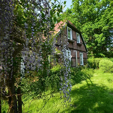 Haus Im Gruenen Holiday home *