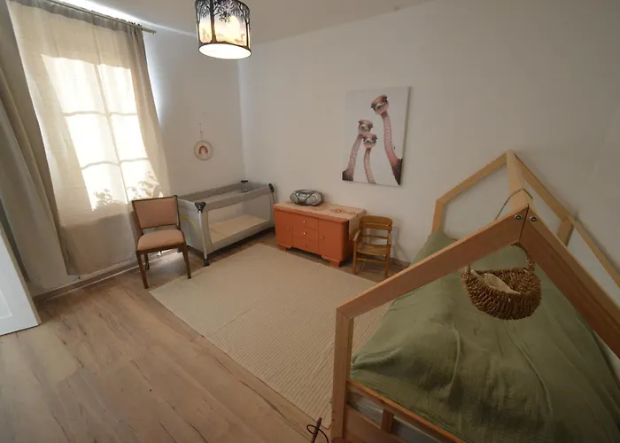 Haus Im Gruenen シュネーヴァーディンゲン